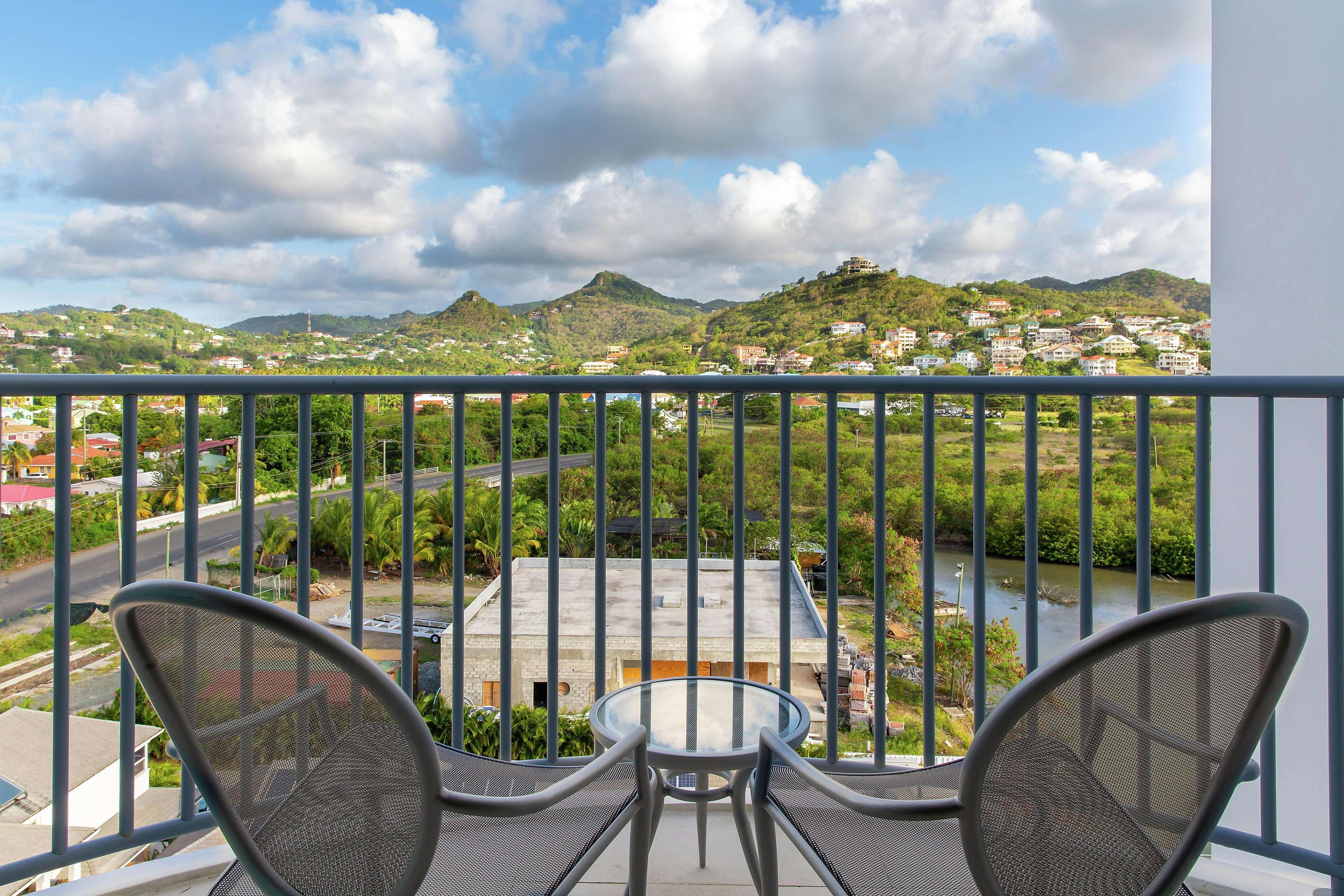 Harbor Club St Lucia Curio Collection By Hilton Hotel Rodney Bay ภายนอก รูปภาพ