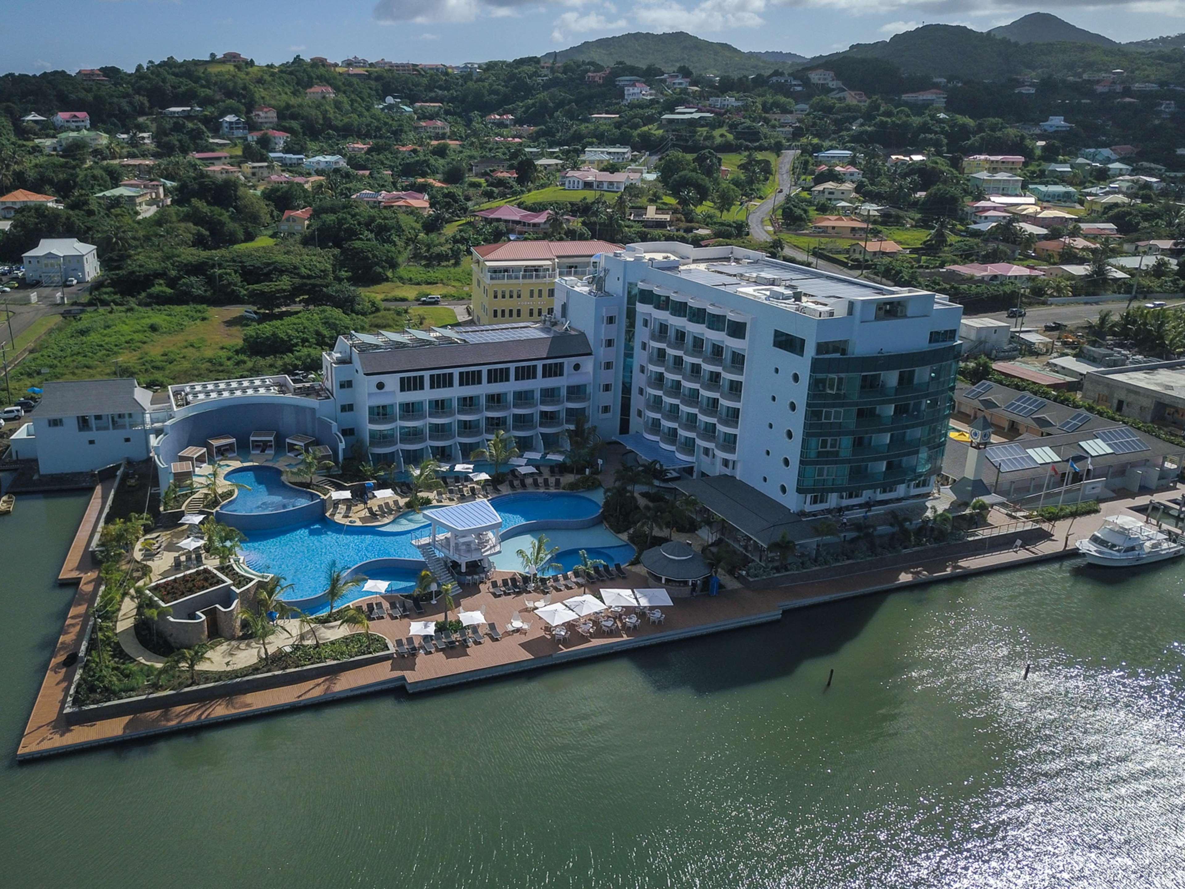 Harbor Club St Lucia Curio Collection By Hilton Hotel Rodney Bay ภายนอก รูปภาพ