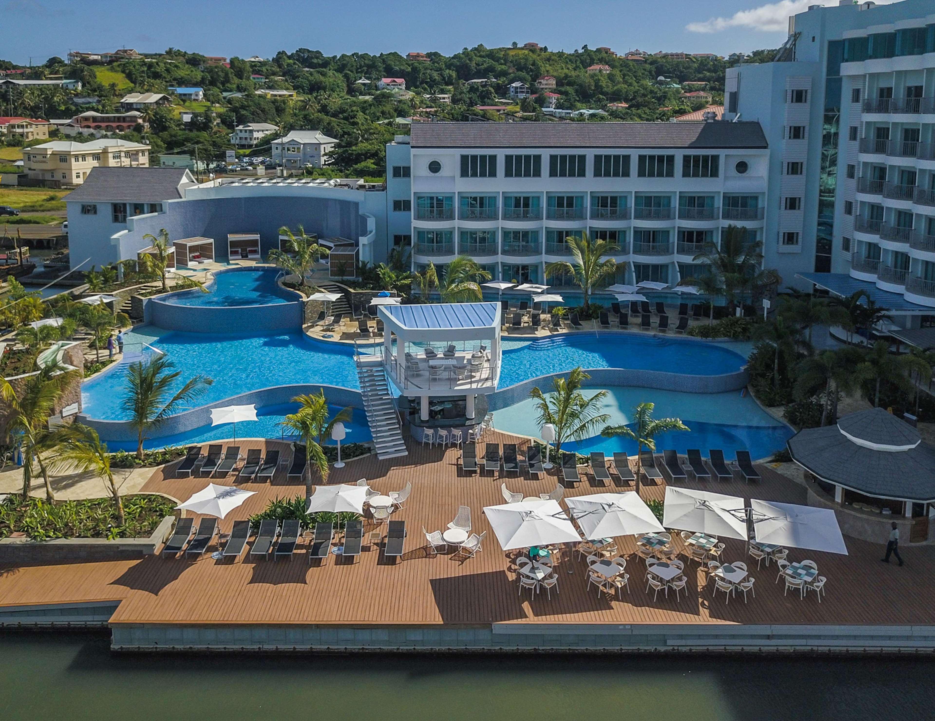 Harbor Club St Lucia Curio Collection By Hilton Hotel Rodney Bay ภายนอก รูปภาพ